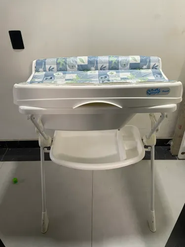 Banheira e trocador burigotto unissex