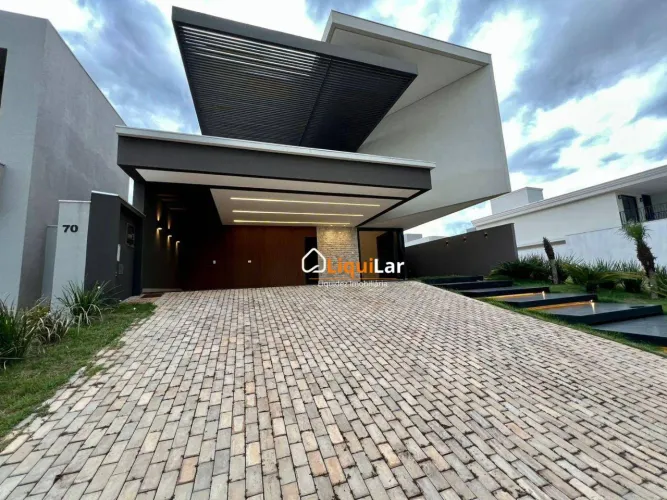 Sobrado de alto padrão à venda no Alphaville III - com 4 suítes