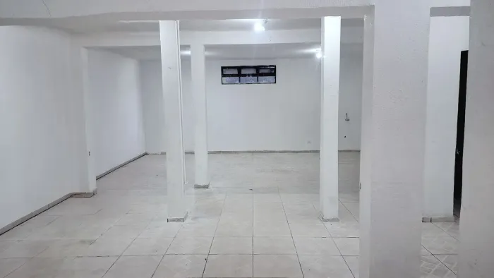 Loja para alugar, 100m² por R$ 2.250/ mês -Bairro Alto - Curitiba/PR