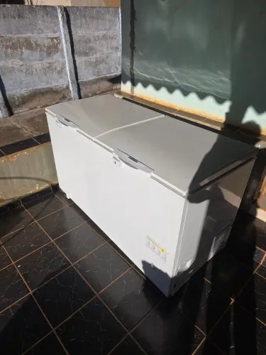 Freezer horizontal