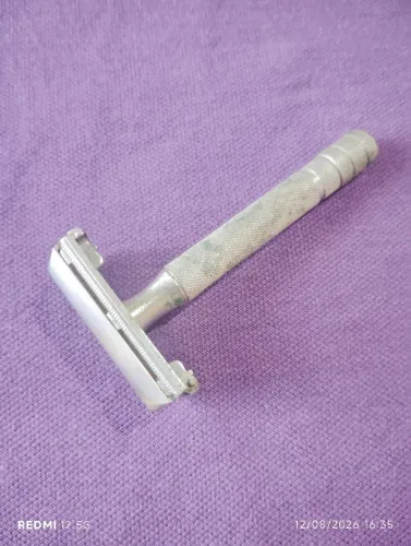 Barbeador Gillette (antigo)