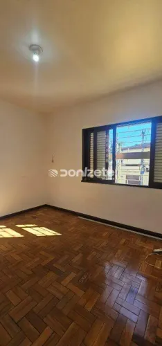 Sobrado para Alugar em Vila Alpina, Santo André - R$ 4.500/mês
