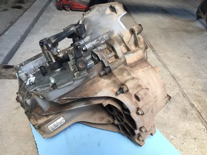 Caixa Ford Focus 2009 2.0 Gasolina Manual