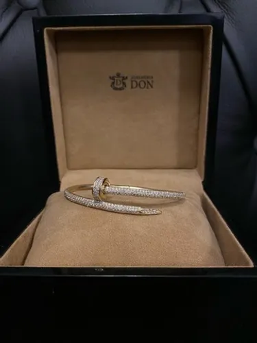 Bracelete Prego em Ouro 18k 750 com Diamantes