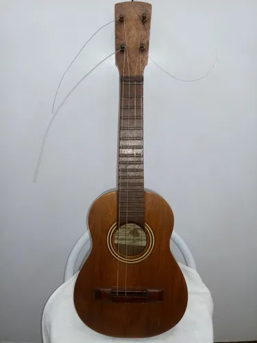 Cavaquinho Romeo Di Giorgio Raridade Imbuia década de 50 Troco
