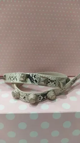pulseira de duas voltas estampa de cobra