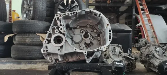 Caixa de Marchas Renault Sandero Logan 1.6 8 cabo