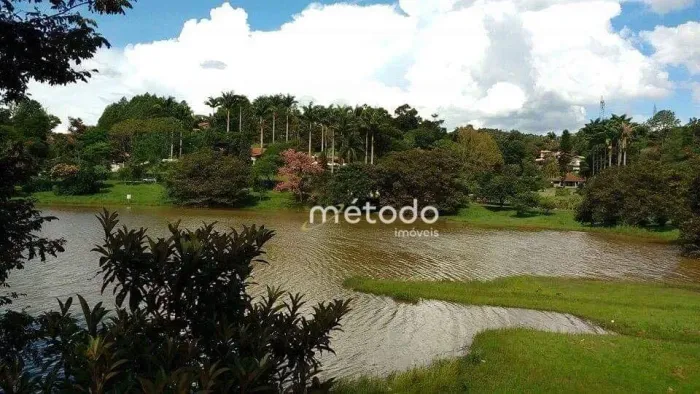 Casa com 4 quartos à venda, 400 m² por R$ 1.800.000 - Condomínio Residencial Alpes de Guar