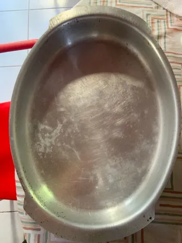 Travessa em alumínio cerca 40 cm