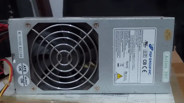 Fonte slim 300 watts para pc/computador