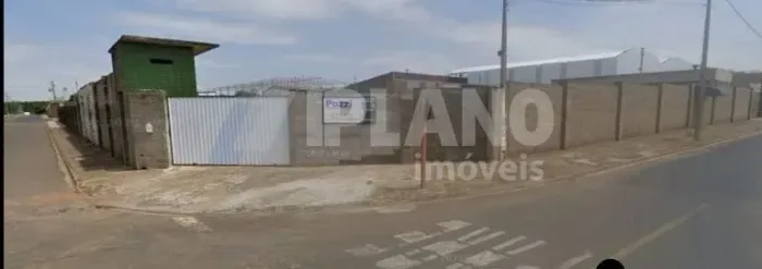 Venda de Comercial / Garagem na cidade de Ibaté
