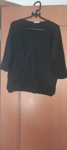 Blusa preta de viscose