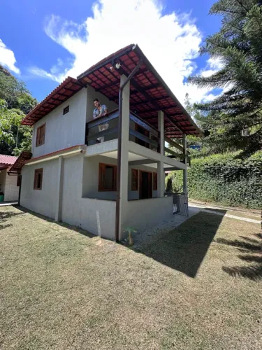Linda propriedade em Nova Almeida - Domingos Martins | PORTEIRA FECHADA