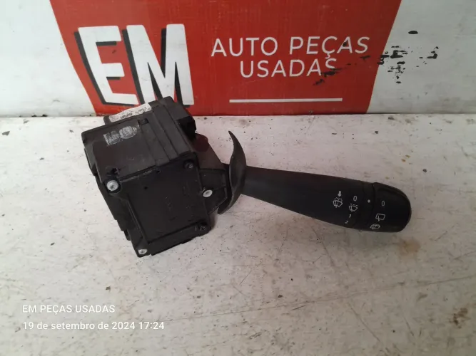 Chave do limpador Sandero 2016