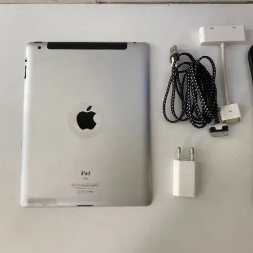 C187 Ipad usado Modelo a1396 com 16gb funcionando brinde duas capas, cabo, carregador