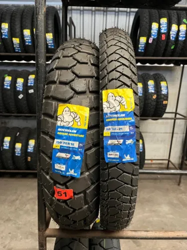 Par de Pneu Michelin Anakee Adventure 150/70-18 e 90/90-21 Tiger 1200/Ktm 890/Africa Twin