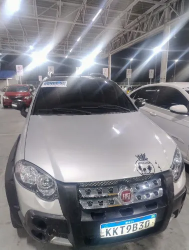 Fiat Strada Adventure1.8/ 1.8 Locker Flex CD 2010