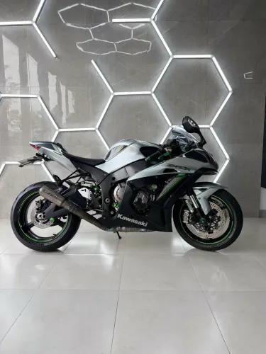 KAWASAKI ZX10 RR 2018