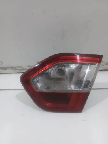 Lanterna da tampa Renault Fluence 2011 A 2016 lado direito 