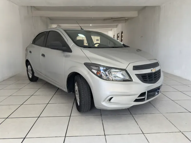 Onix JOY Muito novo 1.0 8V Flex Mec. 4P 2019