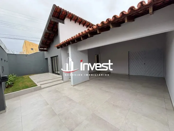 Casa com excelente localização no bairro Olinda três dormitórios sendo duas suítes espaço 