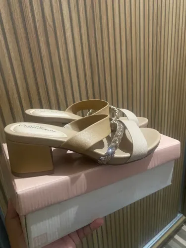 tamanco modare ultra conforto 37