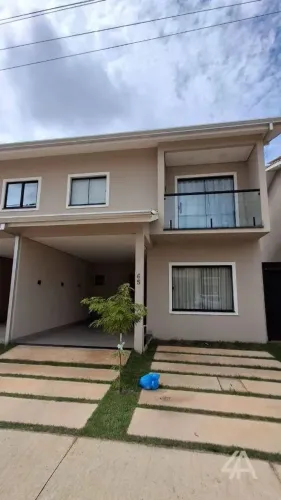 (Vende-se) PARINTINS - Sobrado com 3 dormitórios, 174 m² por R$ 870.000 - Rio Madeira - Po