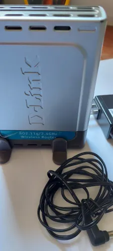 Roteador D-Link Modelo DI- 524 Seminovo