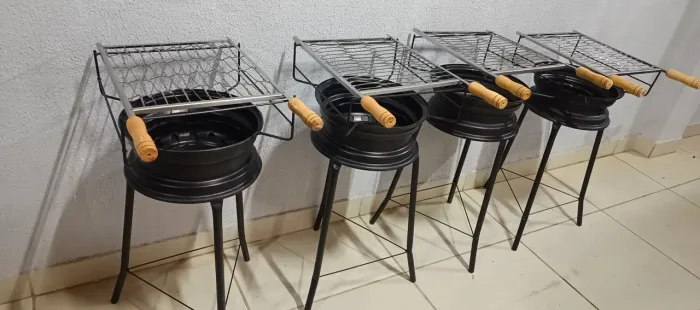 Churrasqueira com Grelha de INOX