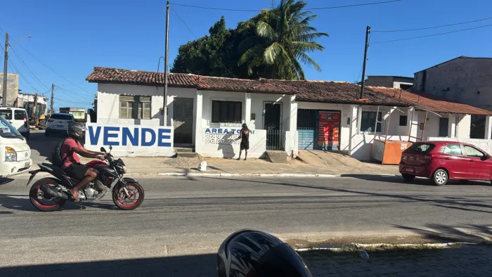 # BARRO DURO área Comercial