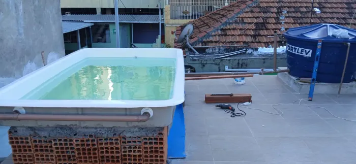 Piscinas de fibras instalação 