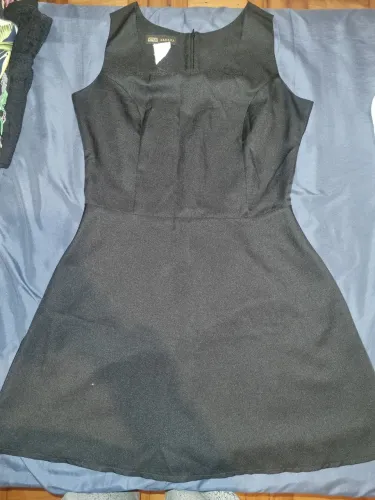 Vestido preto clássico M