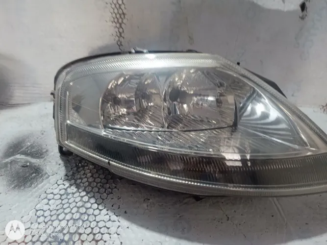 Farol c3 2003 a 2011