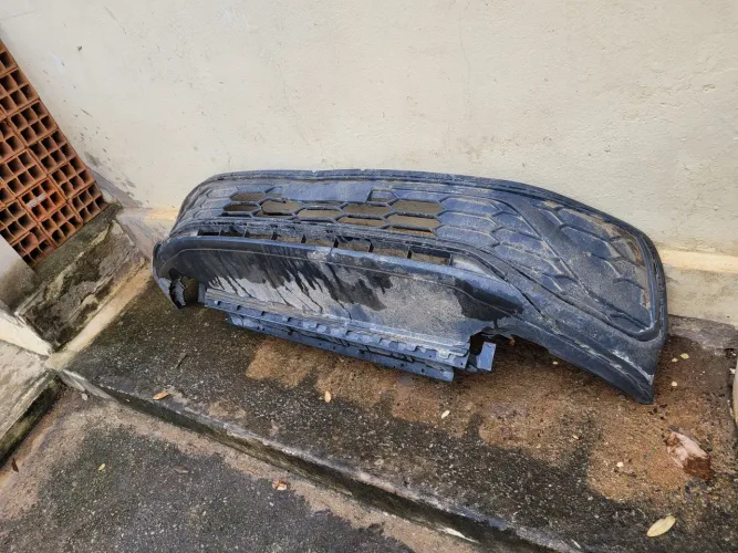 Spoiler inferior para-choque Dianteiro Polo Track 23/24 Original