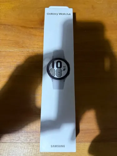 Samsung Galaxy Watch4 44mm Prata