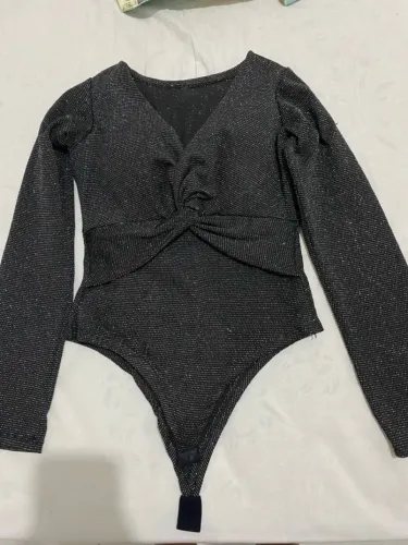 Body preto com brilho