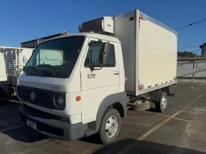 Vw Volkswagen Delivery 5 140 baú frigorífico novo conservado e pronto pra uso