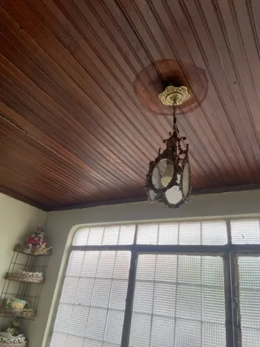 5 Lustres antigos bronze 