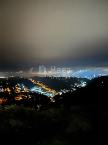 Terreno à venda no bairro Primeiro de Maio - Brusque/SC