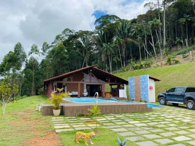 Sítio em Bom Jesus - Marechal Floriano | PORTEIRA FECHADA