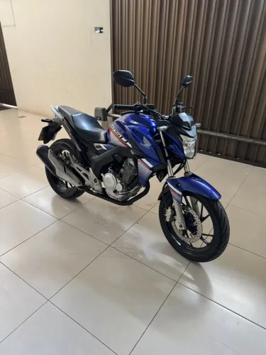 Twister 250 2022/2022 vendo/ troco