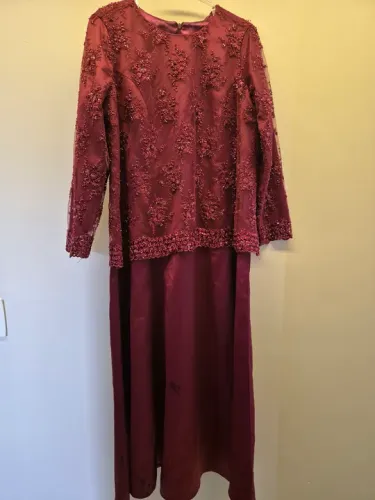 Vestido Bordado Longo - Vermelho