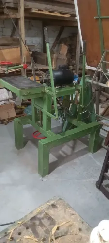 Furadeira horizontal 