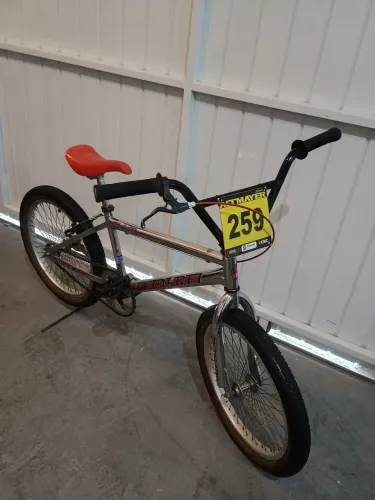 Bicicleta Redline Anos 90 Antiga Red LINE de Colecionador