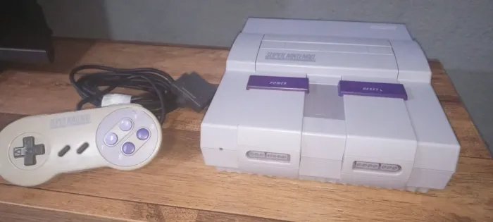 Super Nintendo lindo + fonte e controle originais