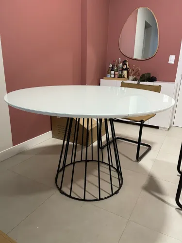Mesa redonda 1,20m tampo de vidro