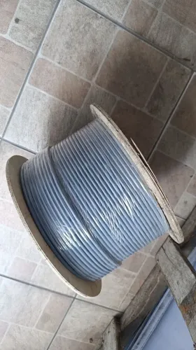Bobina Cabo De Rede Commscope Cat6a F/utp Blindado 305 Metros