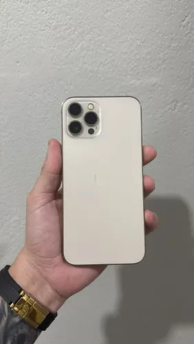 12 pro Max intacto, condição de novo.