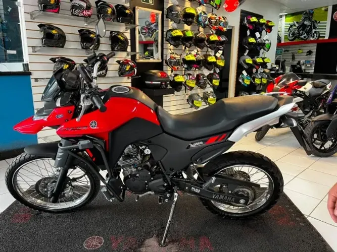 YAMAHA XTZ250 LANDER CONNECTED ( VERMELHA ULTIMA EDIÇÃO 2025)