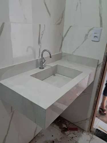 Pias de Porcelanato